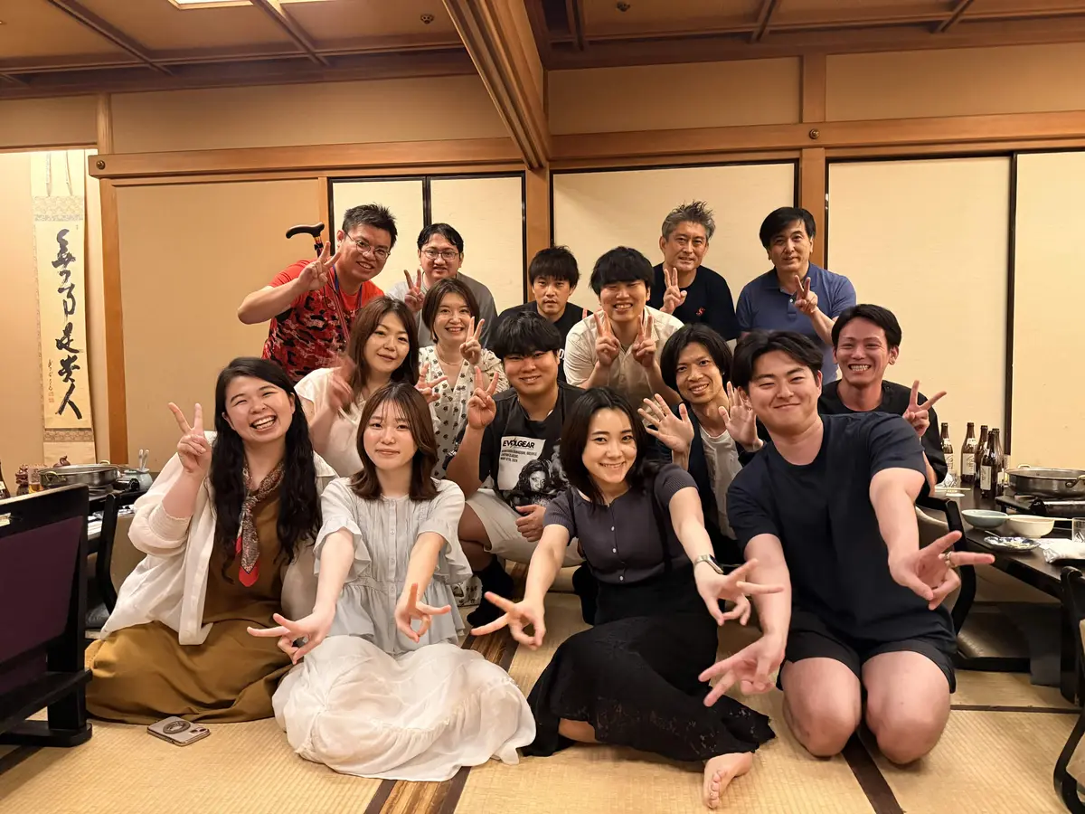 オフ会の集合写真